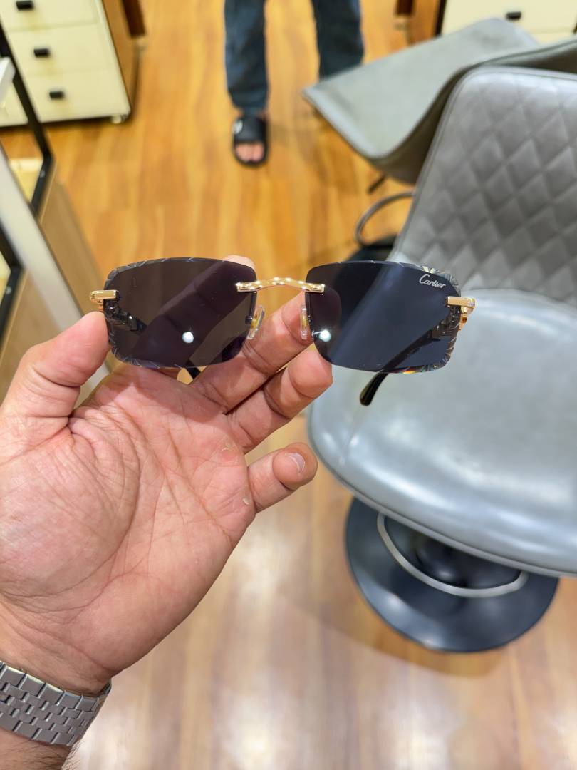Cartier 2520 gold black
