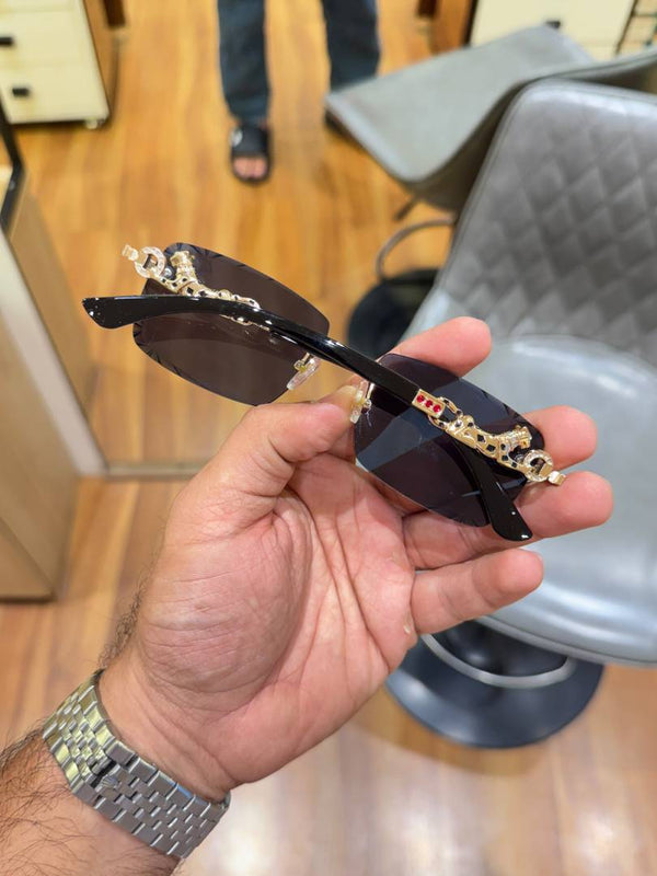 Cartier 2520 gold black
