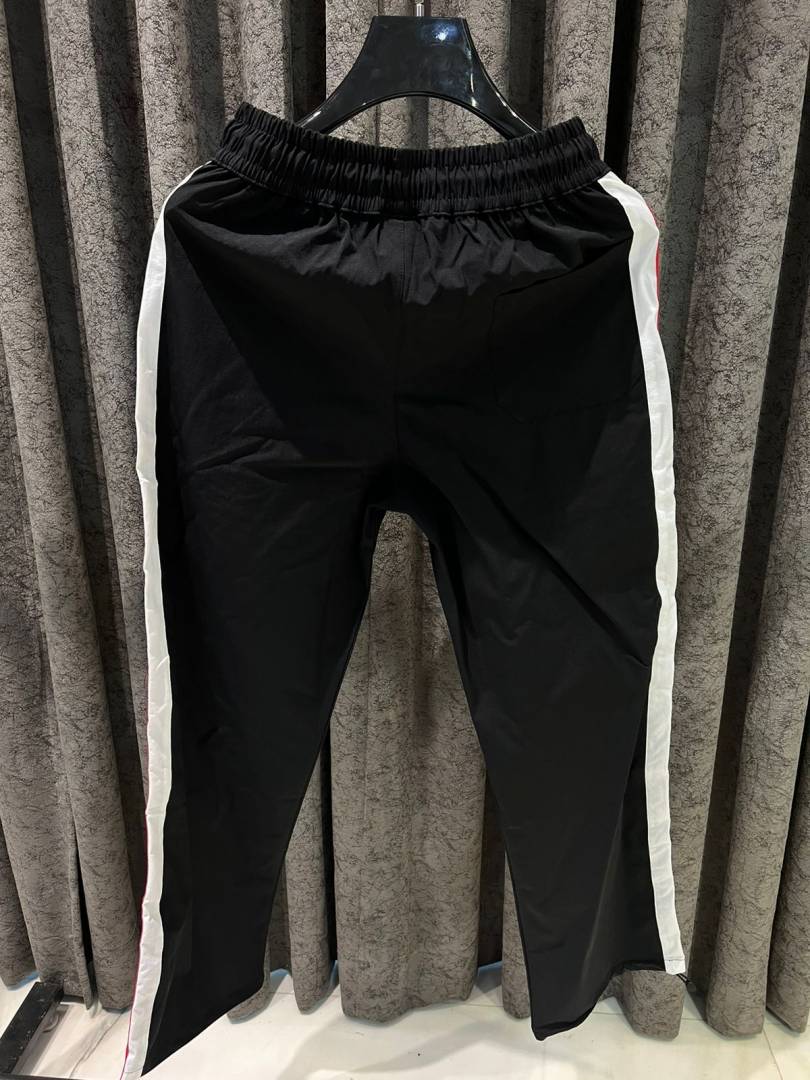 UNDER ARMOR IMPORTED STORE ARTICLE TRACK PANT