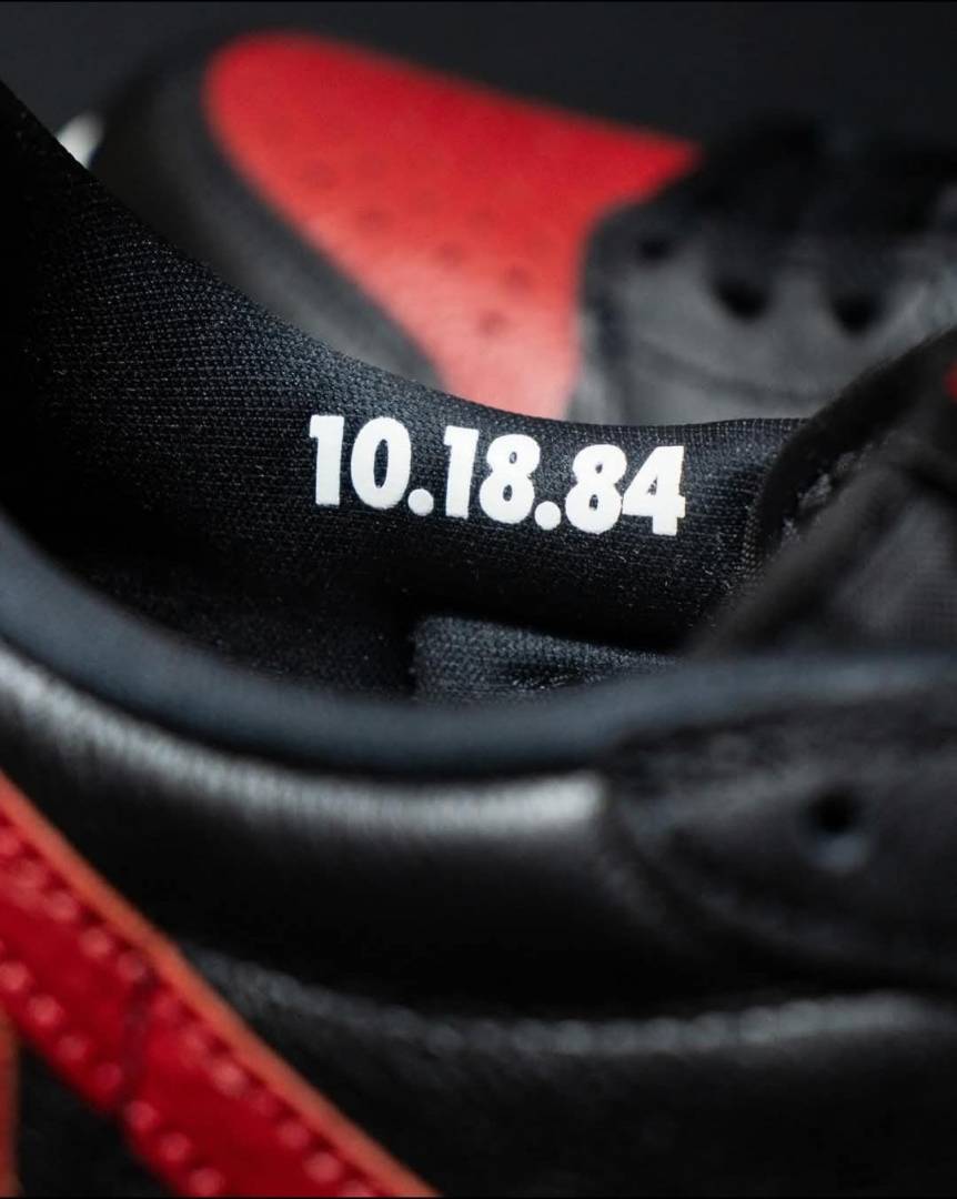 Jordan 1 low Banned Bred 675