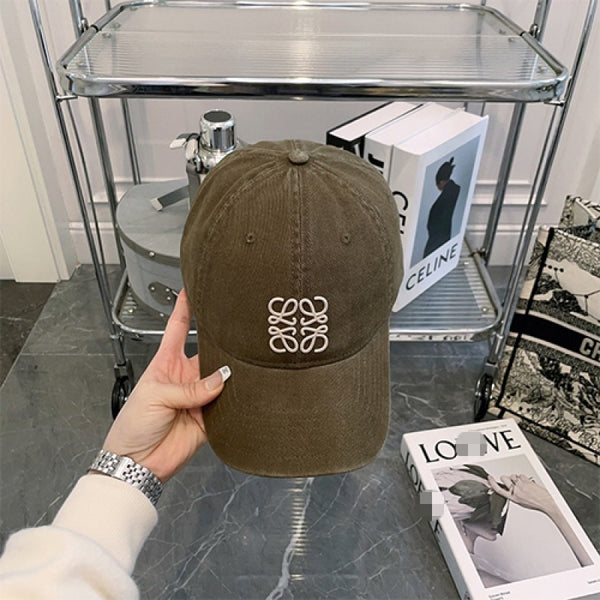 Loewe Brown Front Logo Premium Unisex Cap (With Safety Box)