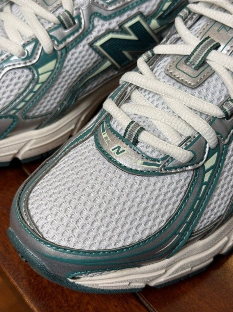 New Balencee 740 Trainers White Marsh Green Casual Shoes
