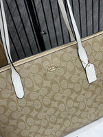 Coach_Light-Ap-White_Fiona_Top_ZipperTote_With_OriginalBox_TeddyDisneyCharm_DustCoverPacking