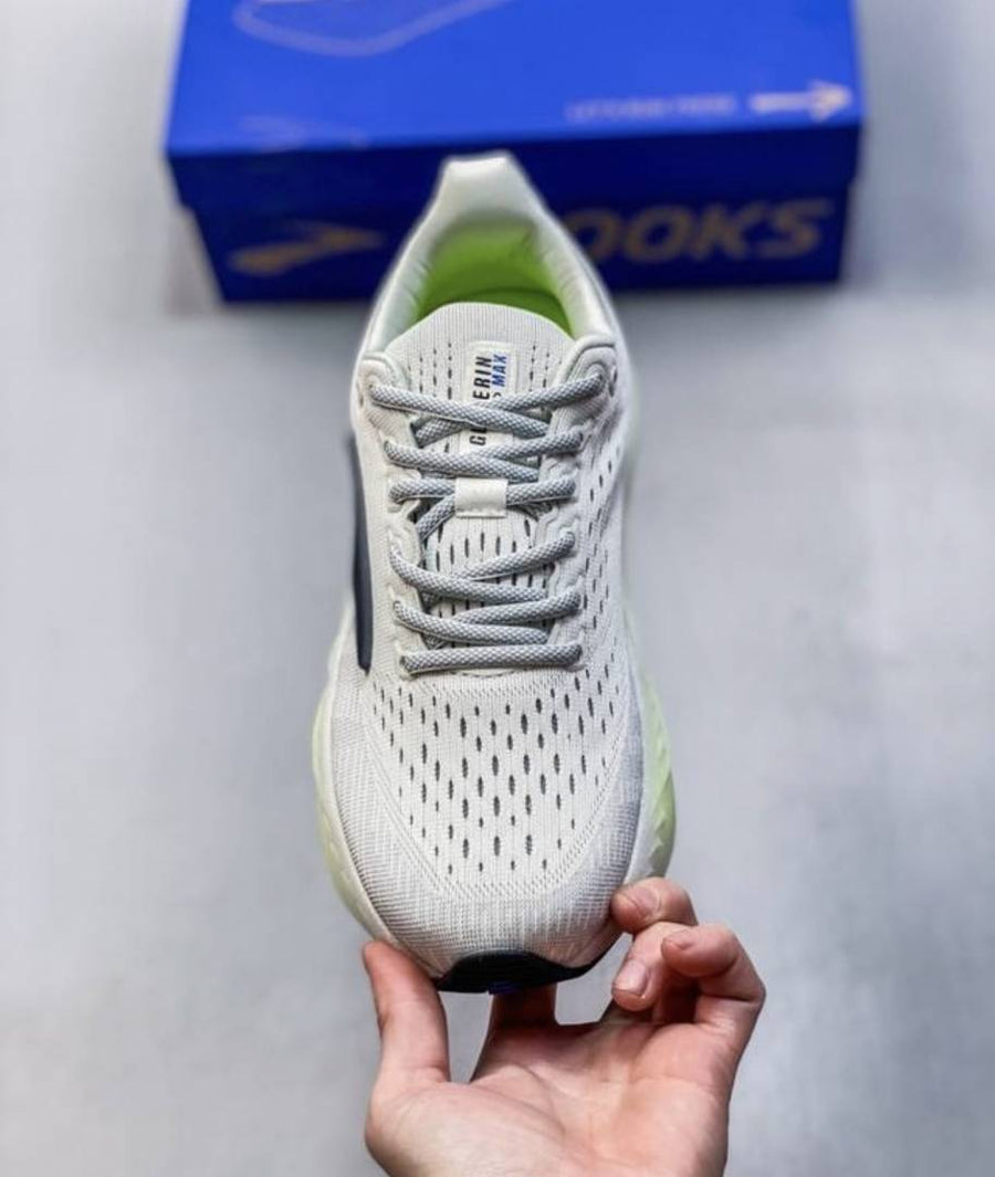 Brooks Glceerin Max Running Green sole