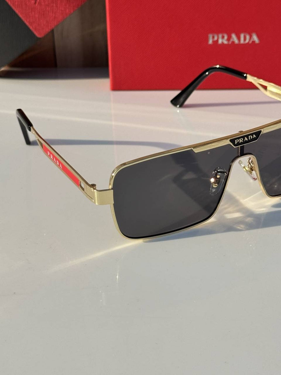 Prada 22028 gold black