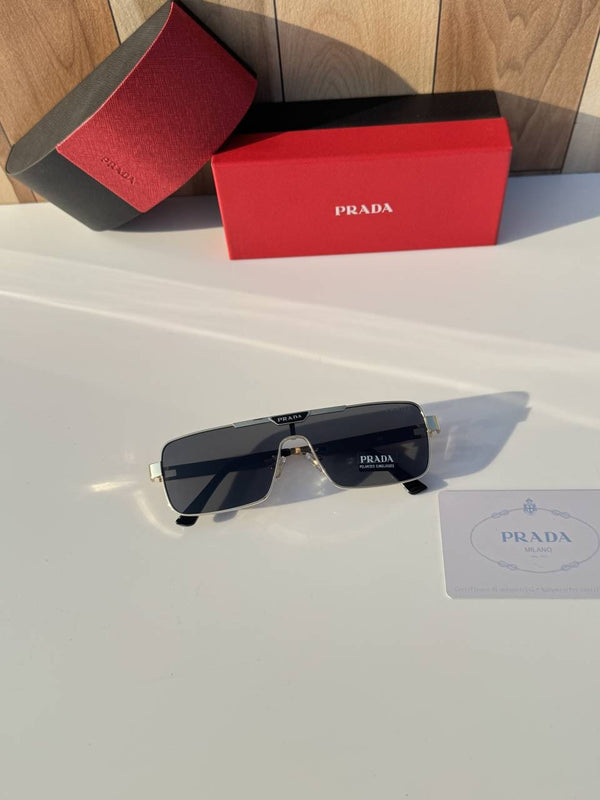 Prada 22028 gold black
