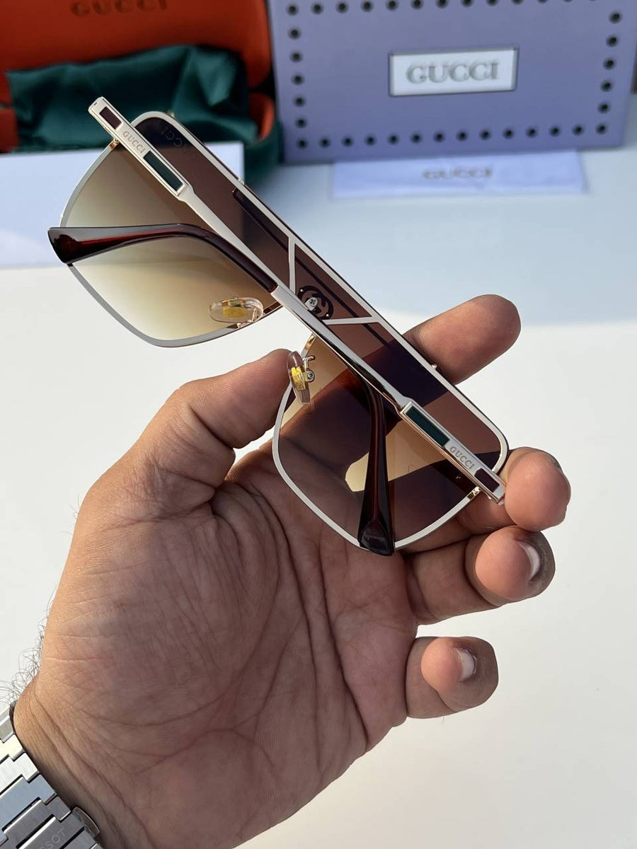 Gucci_24037_gold_brown