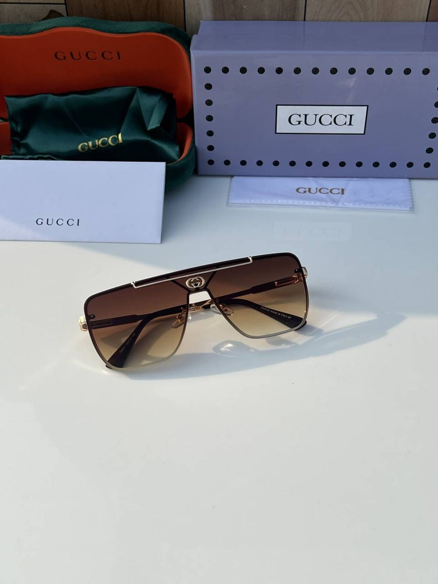 Gucci_24037_gold_brown