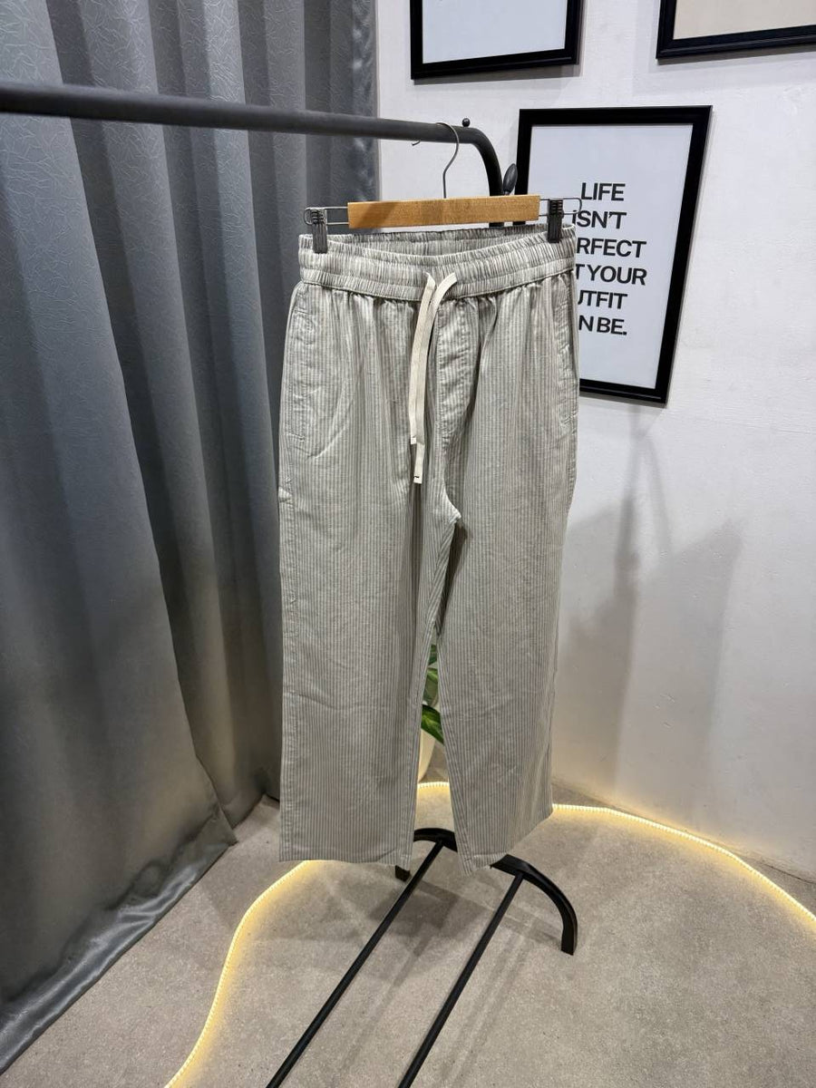 Zaara light grey Imported track suit with lining pattern
