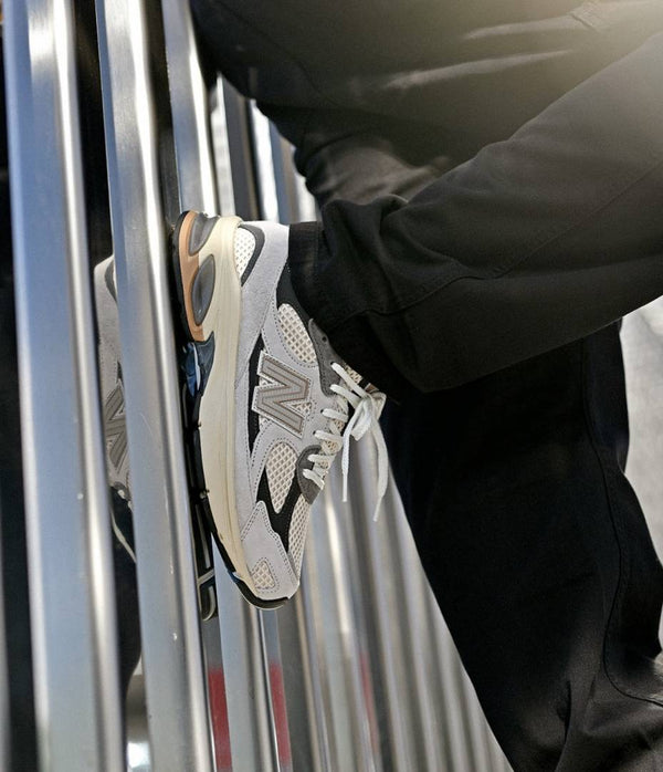 NEW BALENCE 2010 BRIGHTON GREY LINEN