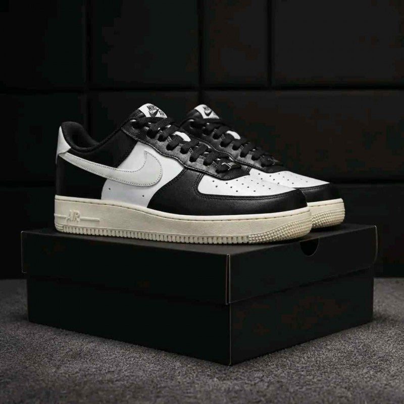 Nike Airforce 1 07 Low White Light Silver Coconut Milk Black 2612
