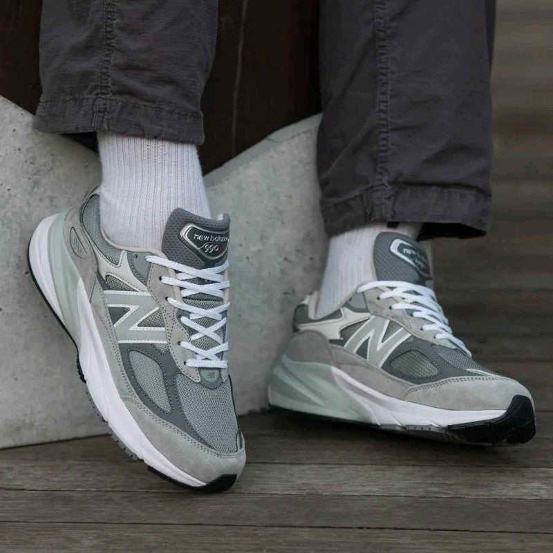 New Balencee 990v6 Grey 2578