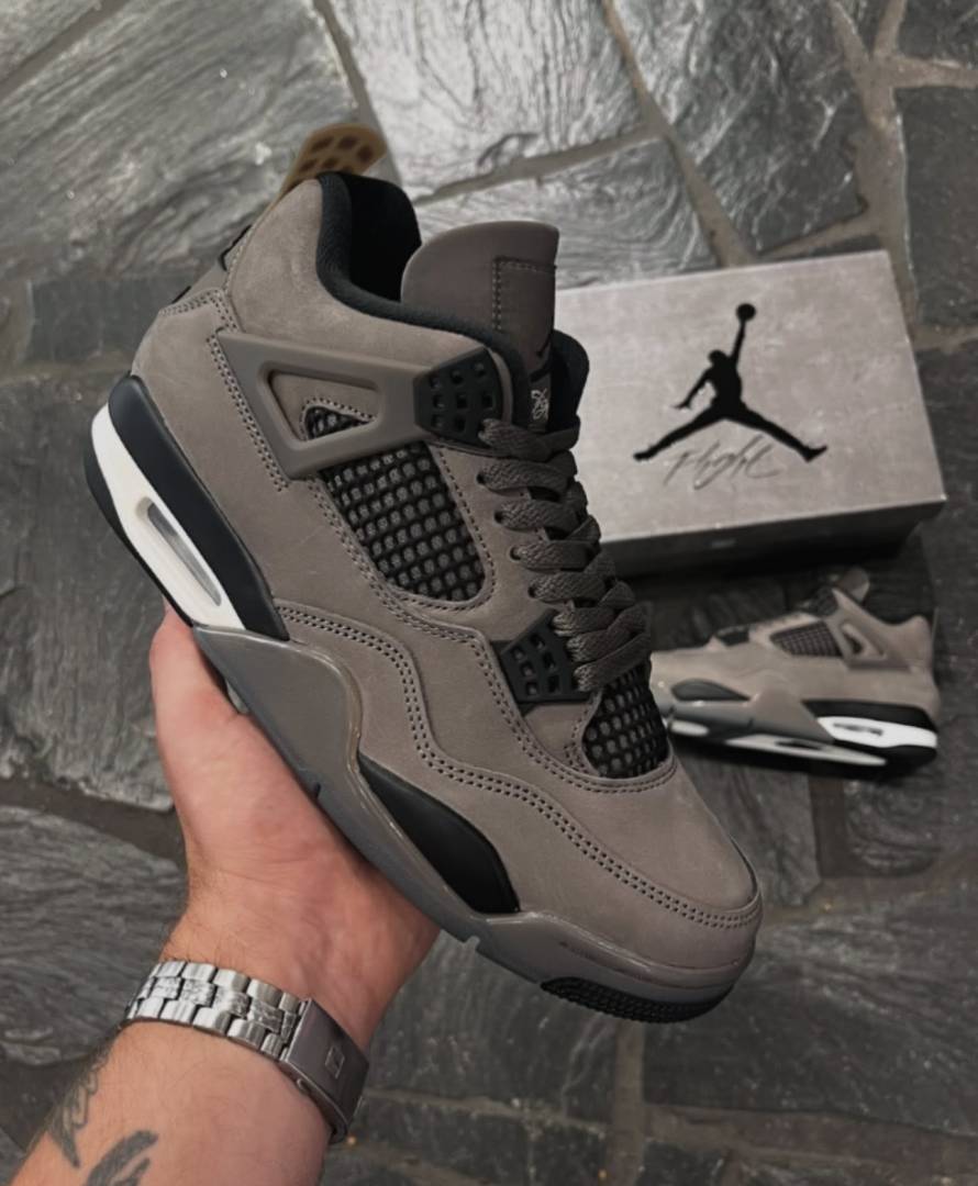 Nike AIR JORDAN RETRO 4 CAVE STONE
