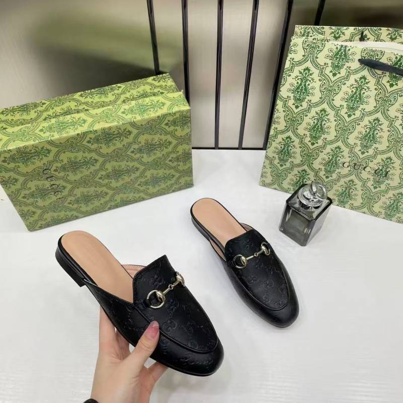 Gucci_GG_PrinceTwon_Slides_In_Rossa_GG_leather_for_women_with_OG_Box_&_Carry_Bag_Black_886-1C