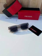 Prada_11_grey_black