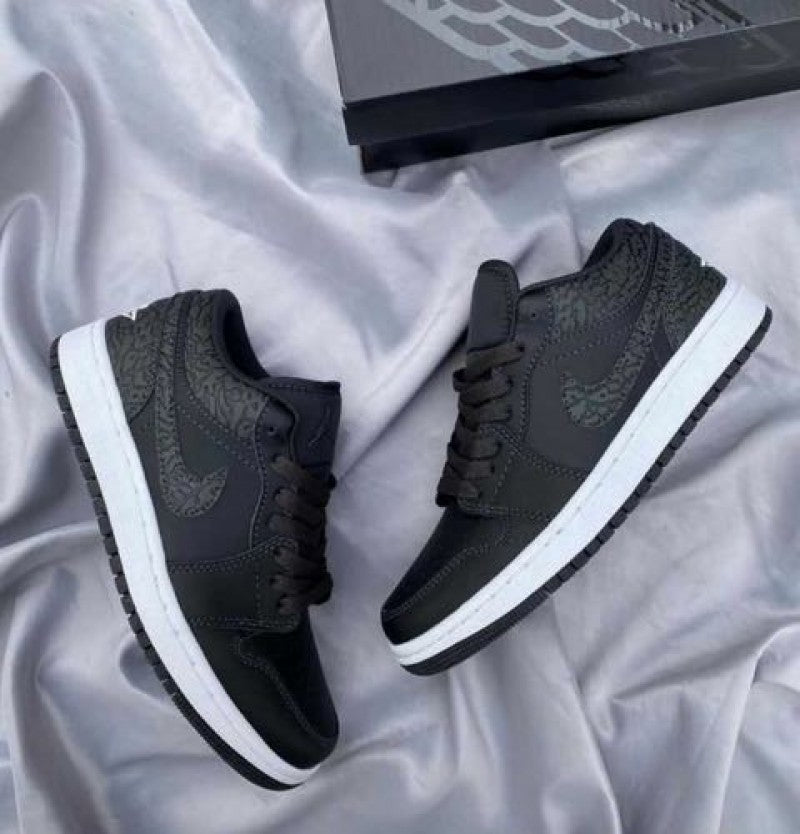 air jordan 1 low black elephant