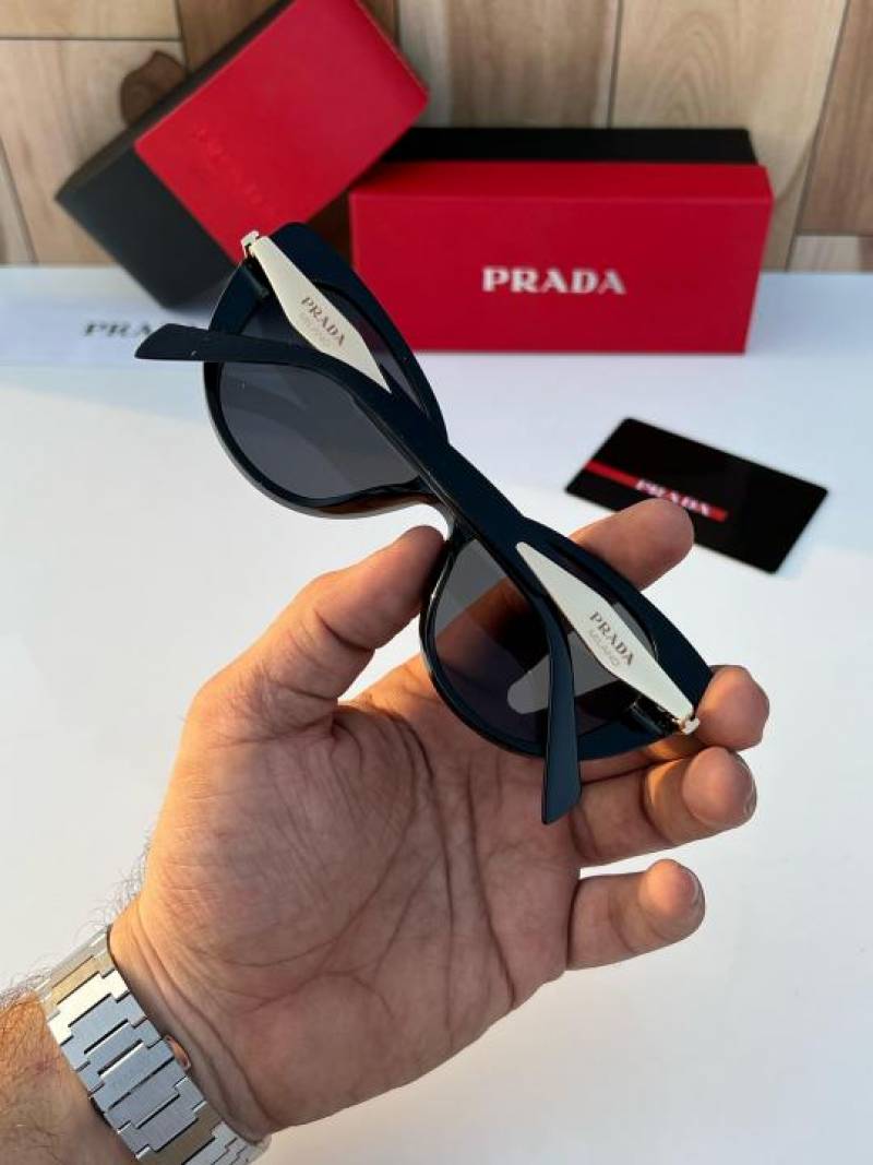 Prada_3373_black_gold