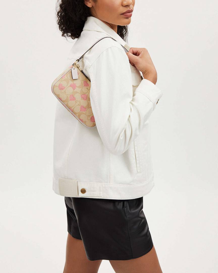 Coach_Nolita_19_Heart_Edition_With_Original_DustCover_CarryBag