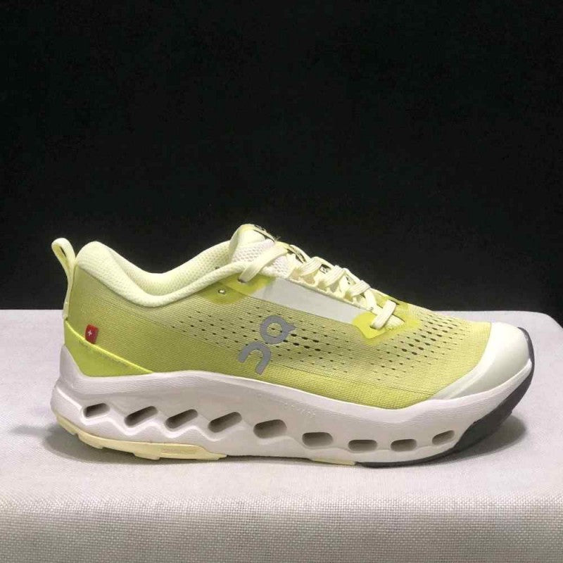 On Cloud Running Cloudsurfer Trail 2 Ivory Lime