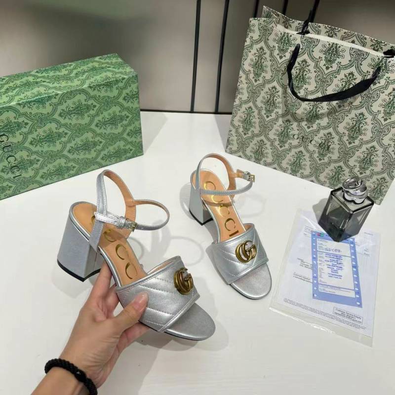 Gucci_GG_Marmont_Silver_Leather_Block_Heel_Sandals_GG_Logo_With_OG_Box_&_Carry_Bag_Silver_8058-3