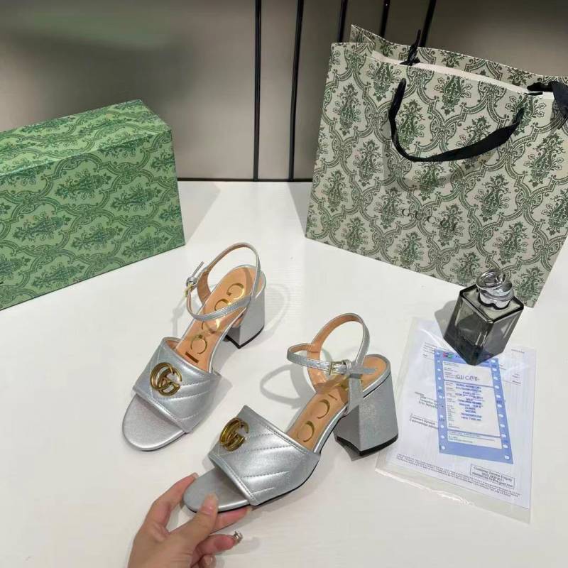 Gucci_GG_Marmont_Silver_Leather_Block_Heel_Sandals_GG_Logo_With_OG_Box_&_Carry_Bag_Silver_8058-3