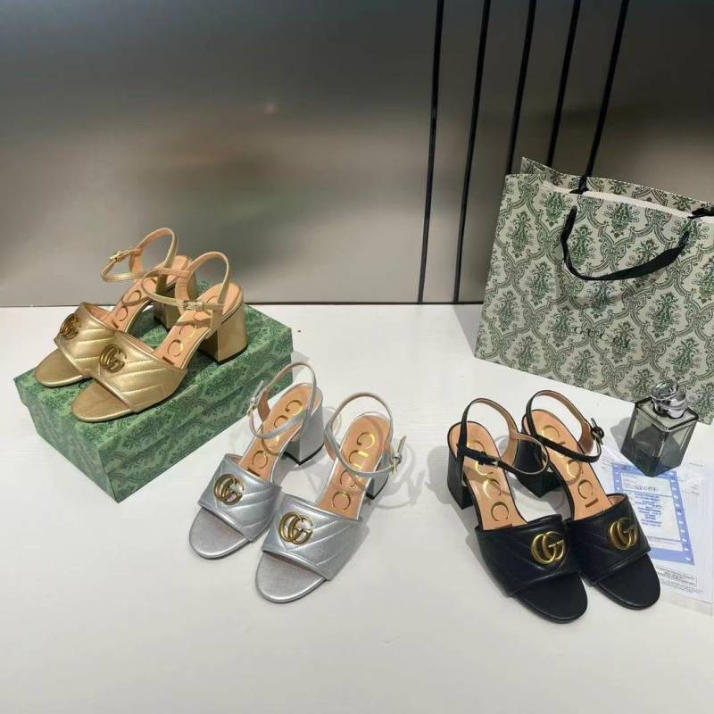 Gucci_GG_Marmont_Silver_Leather_Block_Heel_Sandals_GG_Logo_With_OG_Box_&_Carry_Bag_Silver_8058-3