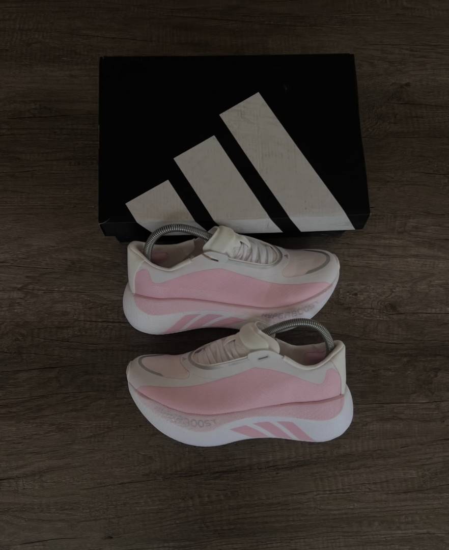Adidas Hyperboost edge Clear pink