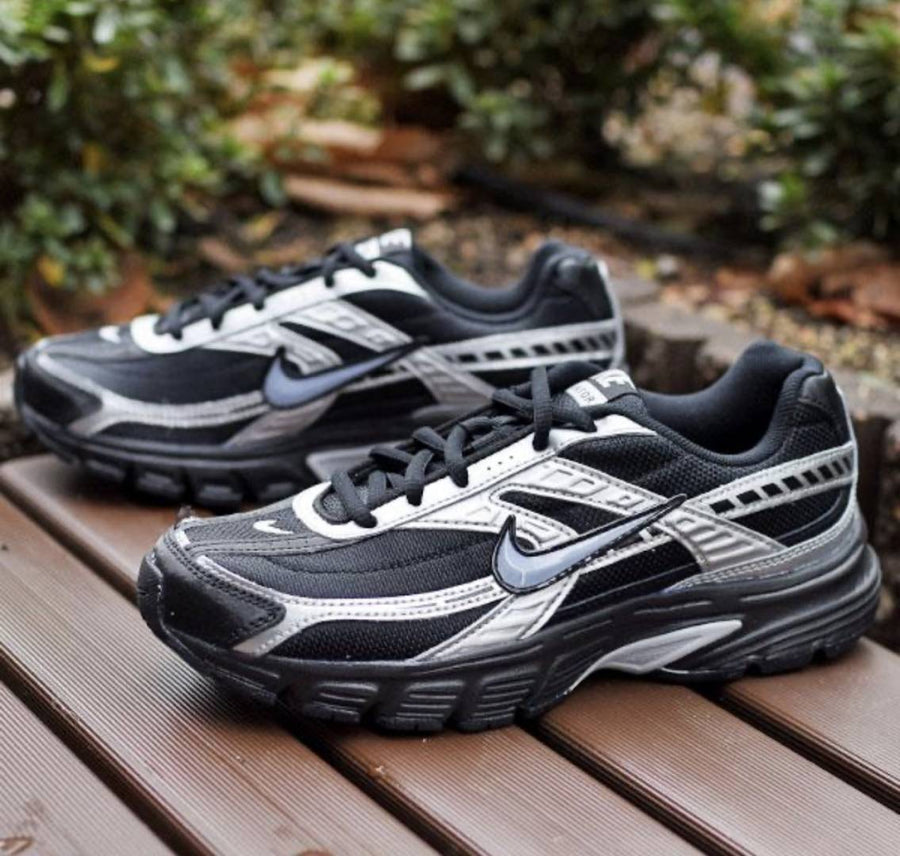 Nike initiator black silver sneakers fix