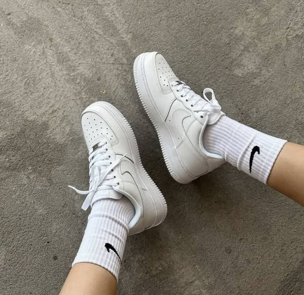 Nike airforce 1 triple white semi ua quality