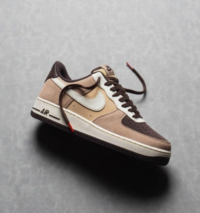 Nike Airforce 1 07 LV8 Hemp Coconut Milk