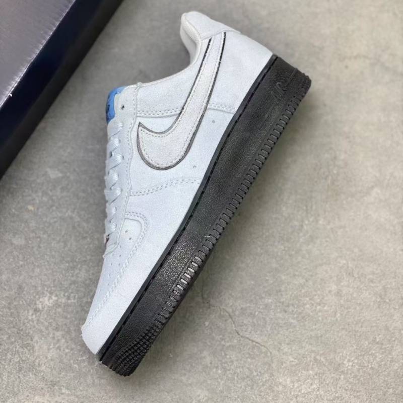 Nike Air Force 1 07 LV8 Light Armory Blu