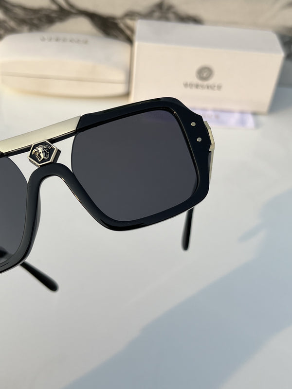 Versace_215_black