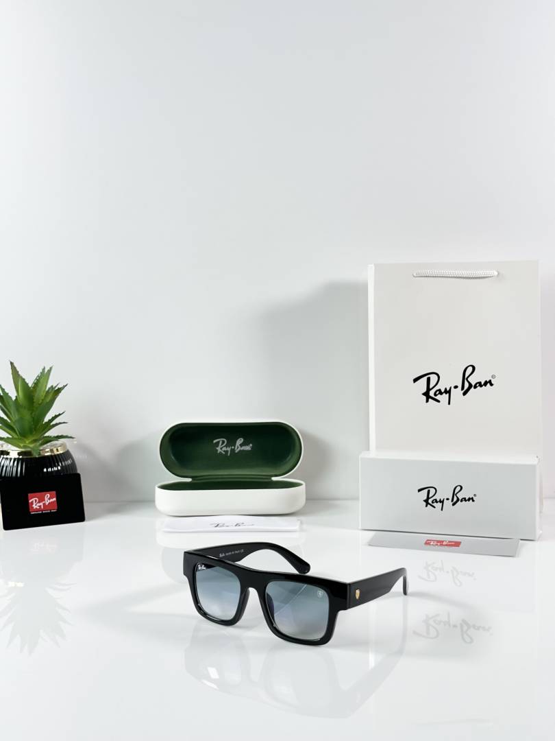 Ray-Ban 4415 Black Blue GLASS
