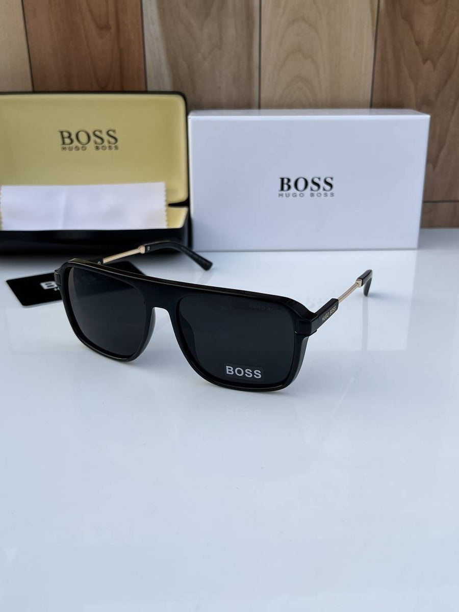 Hugo bos_232_black_gold