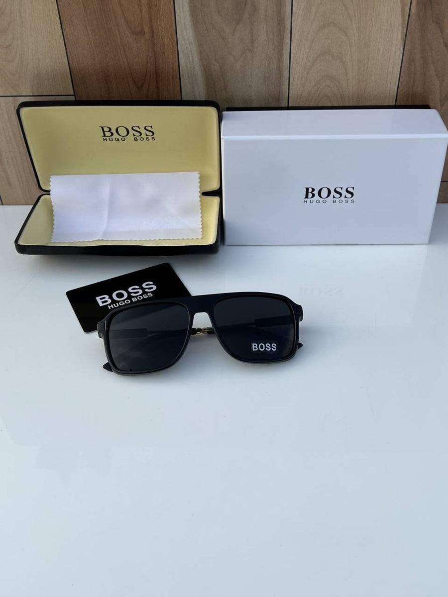 Hugo bos_232_black_gold