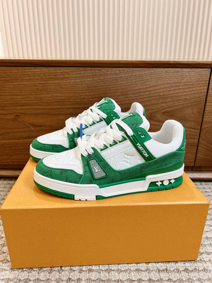 Louis VUITTOON TRAINER MONOGRAM GREEN DENIM