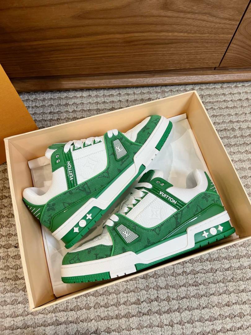 Louis VUITTOON TRAINER MONOGRAM GREEN DENIM