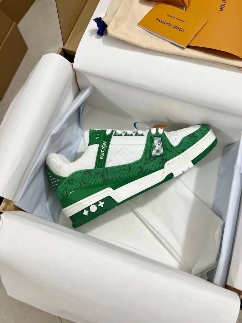 Louis VUITTOON TRAINER MONOGRAM GREEN DENIM