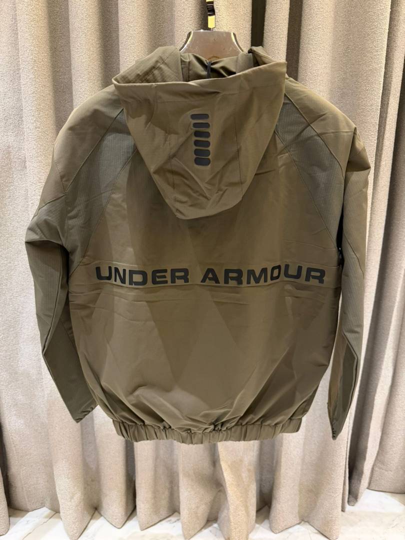 Under Armor Bomber Jacket Olive