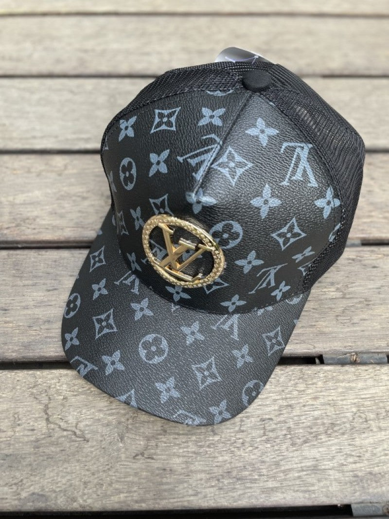Louis Vuitton_Monogram_Black_Gold_Premium_Unisex_Cap_(With_Box)_920