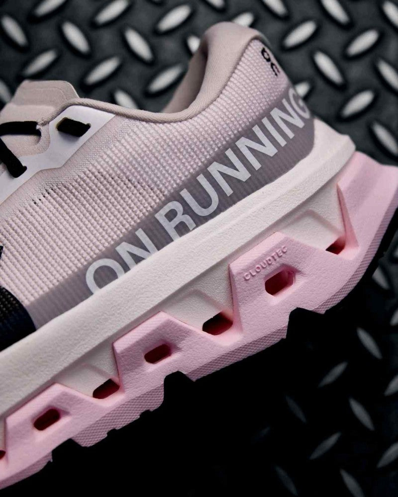 On Clouudmonster 3 Hyper W Ivory Peony 202