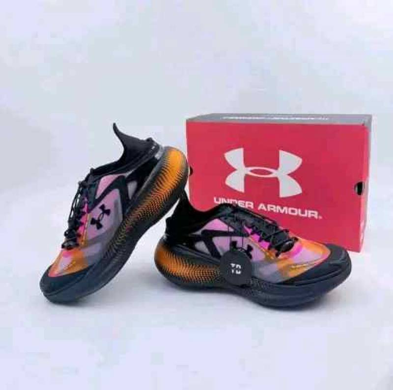 Under Armouur Echo Slipspeed Black Rebel Pink