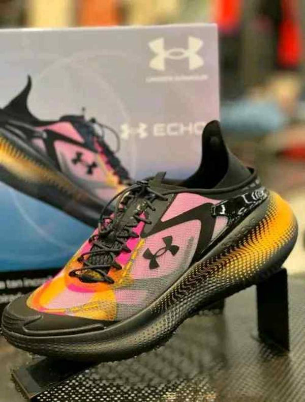 Under Armouur Echo Slipspeed Black Rebel Pink