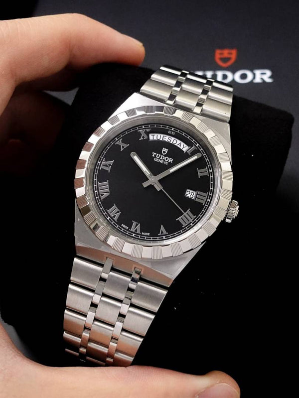 Tudor Royal automatic silver Black