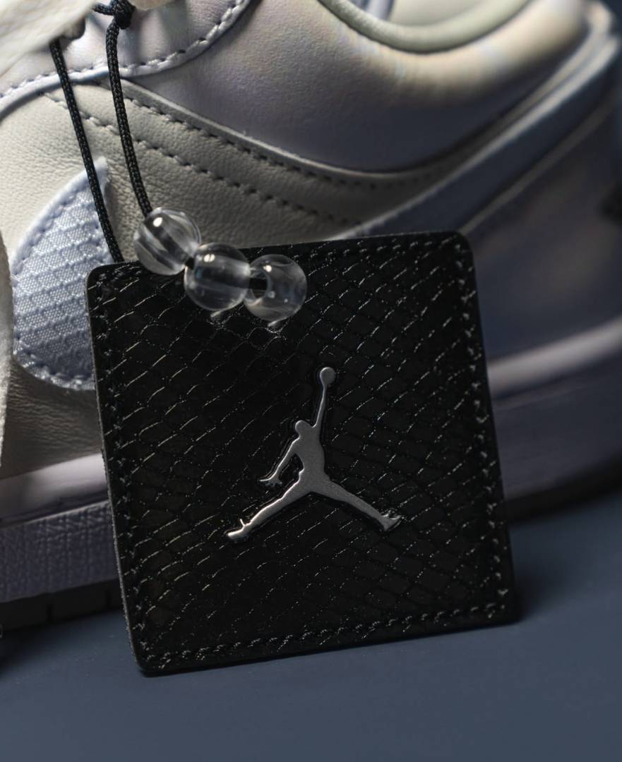 Nike AIR JORDAN 1 LOW YEAR OF THE SNAKE2025