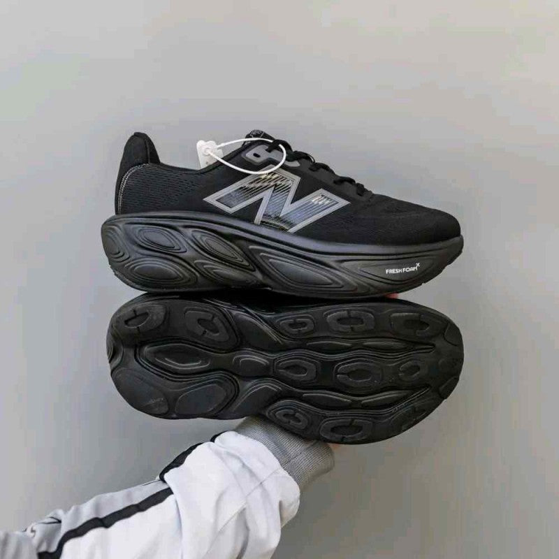 New Balencee Fresh Foam x More Evoz V5 Triple Black 6023