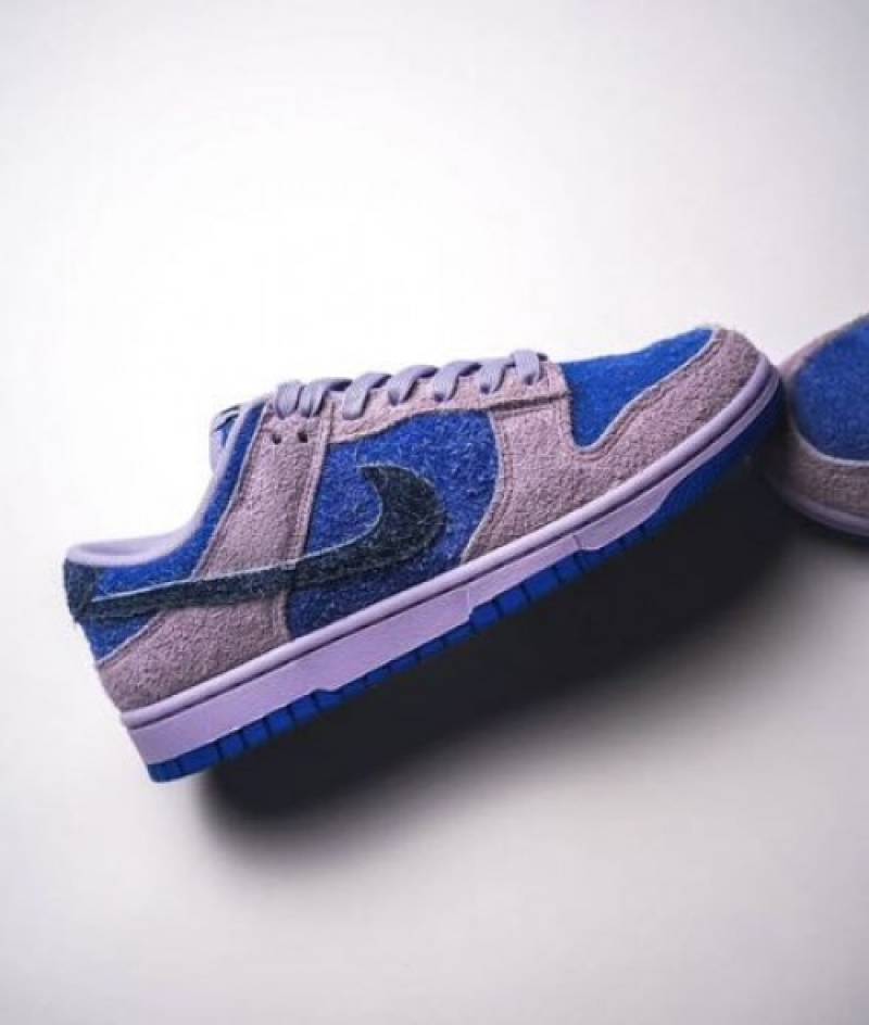 Nike SB DUNK LOW HYDRANGEAS