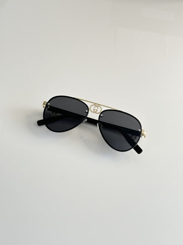 Gucci_5118_Gold_Black