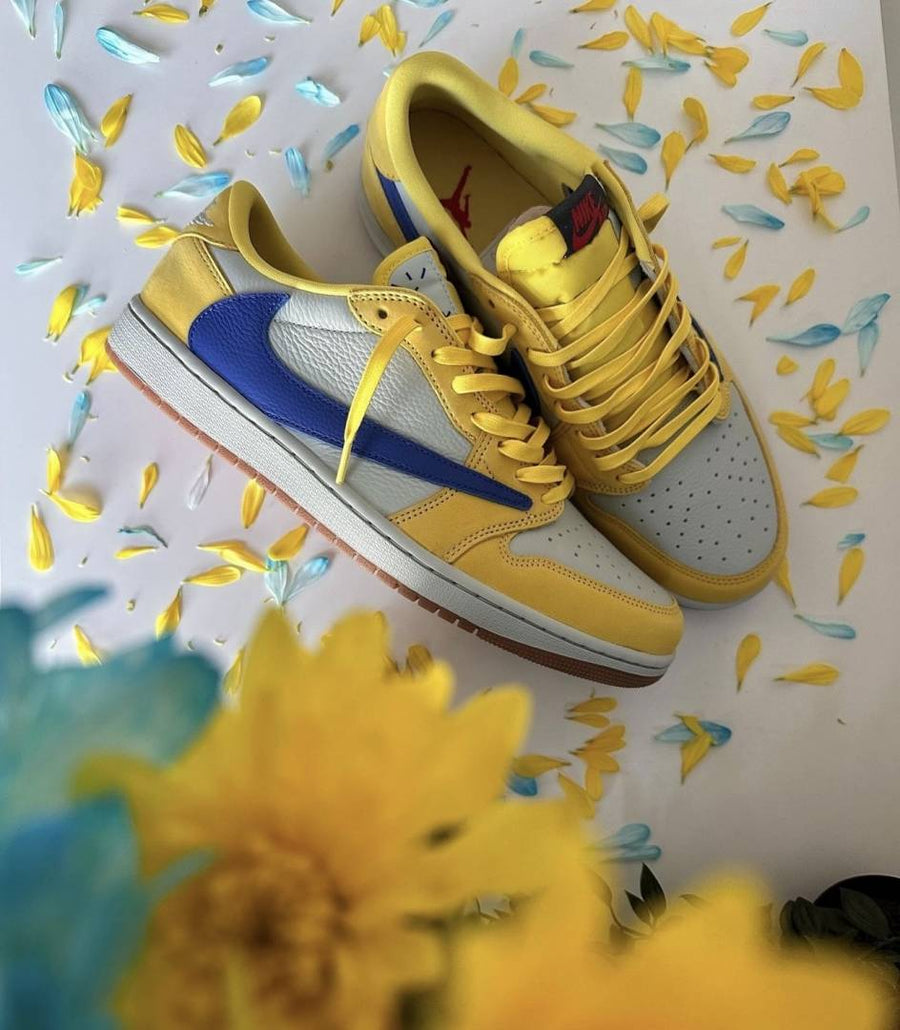 Nike AIR JORDAN 1 LOW TRAVIS SCOTT CANARY