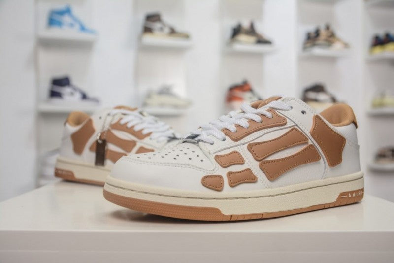 ameerii. skel top low white brown